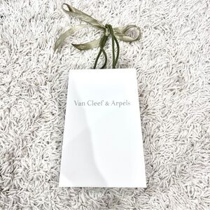Brand new VCA shopping bag w ribbon